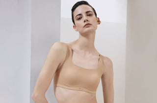 Invisible Under Layers: Why Seamless Support Bras Are Winter Must-Haves