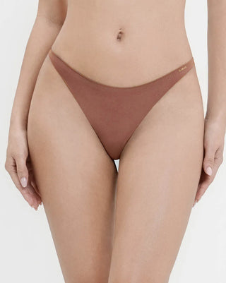 Aimer Soft Essence Seamless High-leg Thong