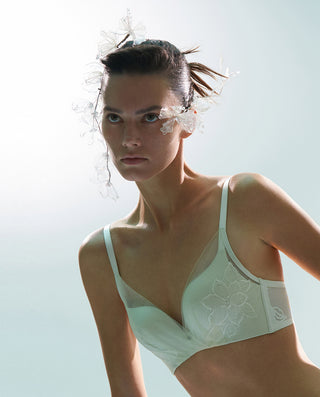 Aimer Wireless Push-Up Breathable Bra