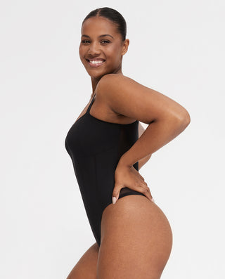 Aimer Cloud-Knit Sculpting Bodysuit