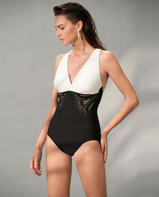 Aimer One-Piece Swimwear