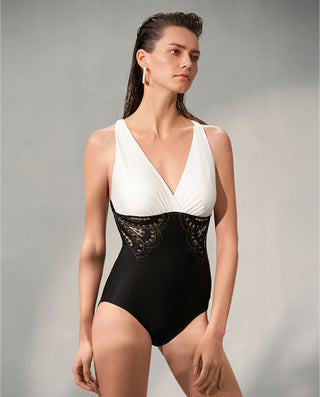 Aimer One-Piece Swimwear