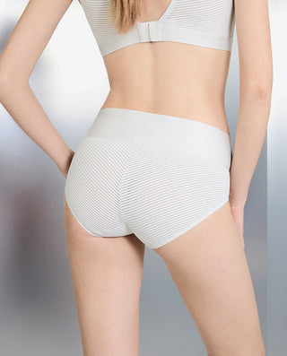 AIMER CHUANG  Mid- Rise Brief
